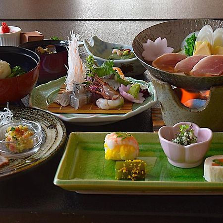 فندق دايسن شيروجين Daisen  المظهر الخارجي الصورة